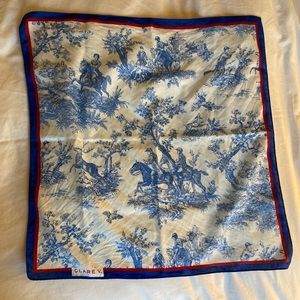 Clare V. toile bandana